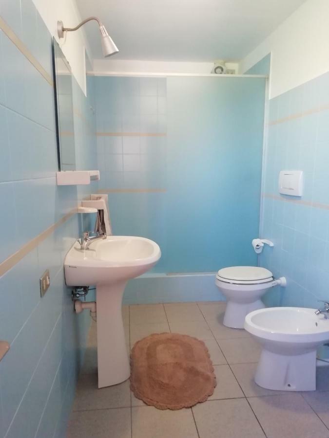 Nel Blu Apartment Limido Comasco Bagian luar foto